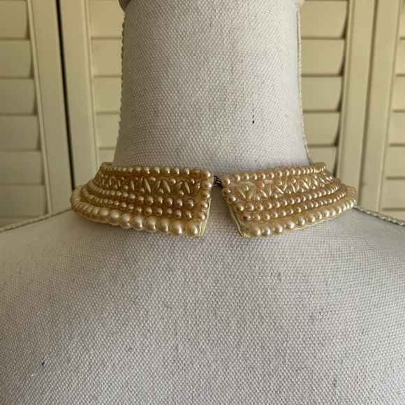 Vintage Glentex Faux Pearl Necklace - Picture 3 of 9